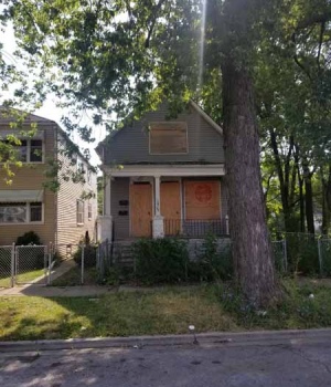 10749 South Edbrooke Avenue Chicago IL 60628