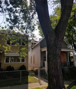 10749 South Edbrooke Avenue Chicago IL 60628