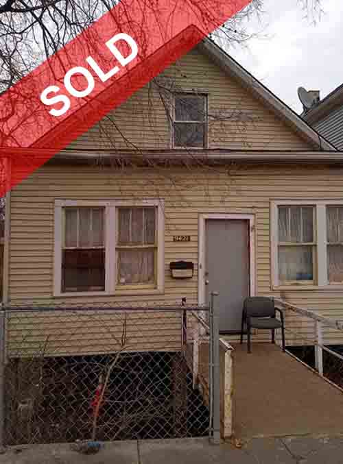 9421 S Ewing Ave Chicago IL 60617 SOLD