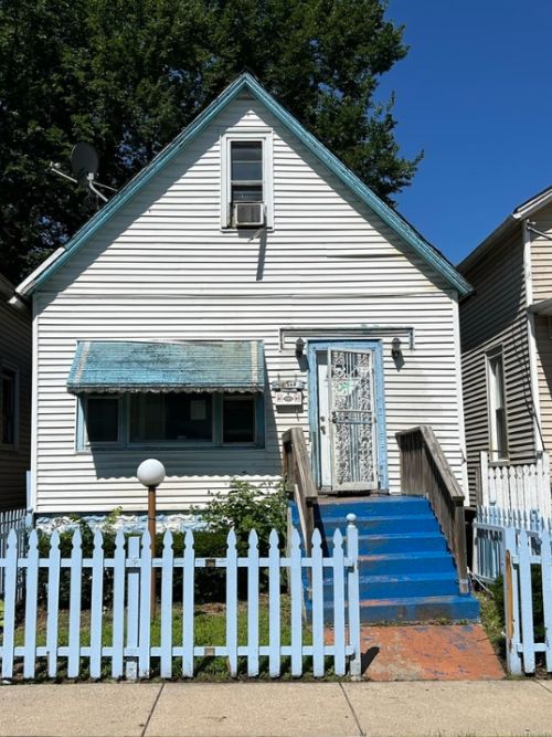 11568 S Lafayette Chicago IL 60628